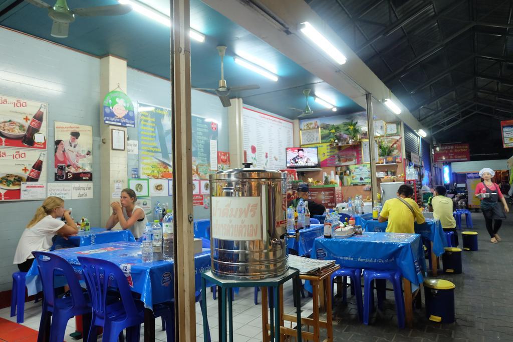 Top Best Hostel Chiangmai Chiang Mai Bagian luar foto