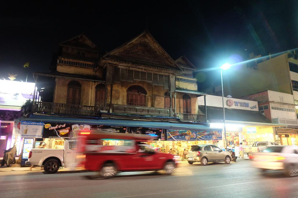 Top Best Hostel Chiangmai Chiang Mai Bagian luar foto